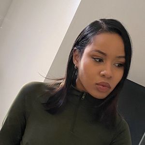 Meet your Posher, Jasmine